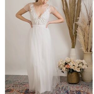 Elegant White Lace Women Dress